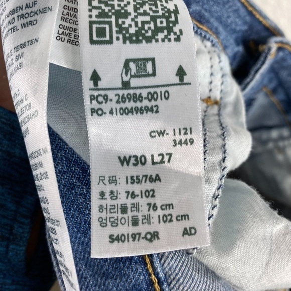 Levi's High Waisted Tapered Mom Jeans SZ 30 - Picture 6 of 8